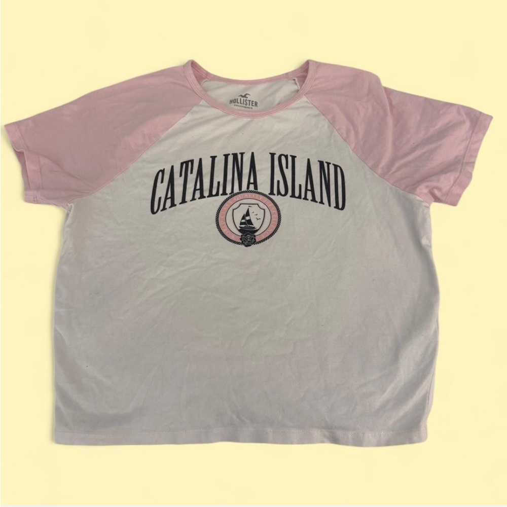 Hollister Pink and White Graphic Tee